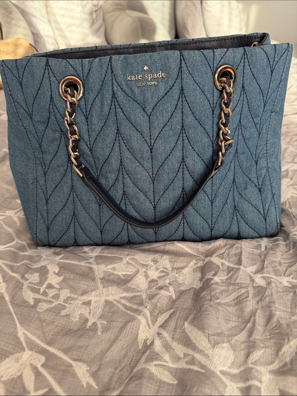 kate spade blue quilted denim chain-strap tote